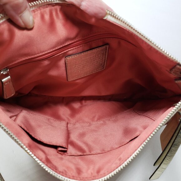 Coach Poppy Signature Canvas Dream C Scribble Print Hippie Handbag 19030 - Picture 8 of 9